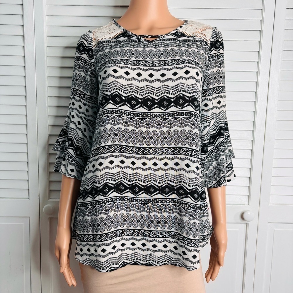 IZ BYER Vibrant Crepon Print Blouse Size XL
